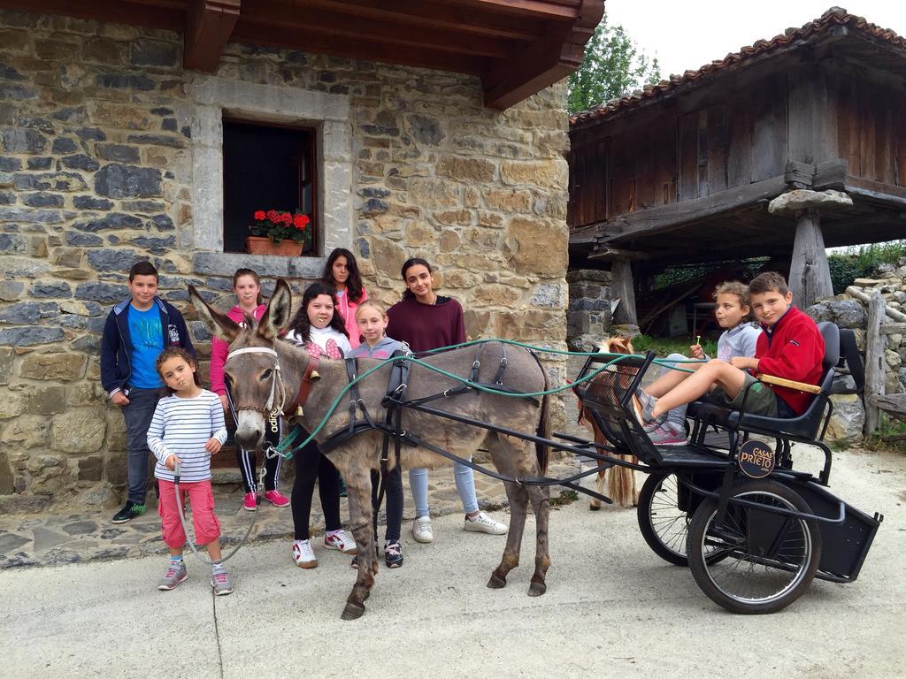 Casas Rurales Prieto Cortes  Luaran gambar